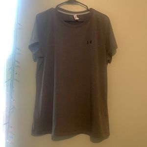 Men’s Under Armour Gray Shirt